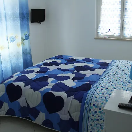 Stella בית הארחה אסקולי פיצ'נו