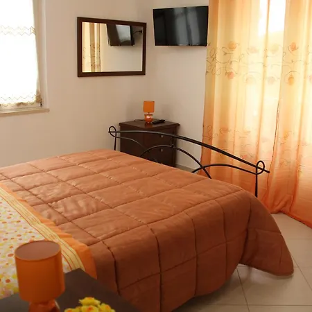 בית הארחה Stella אסקולי פיצ'נו